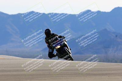 media/Jan-08-2022-SoCal Trackdays (Sat) [[1ec2777125]]/Turn 9 (125pm)/